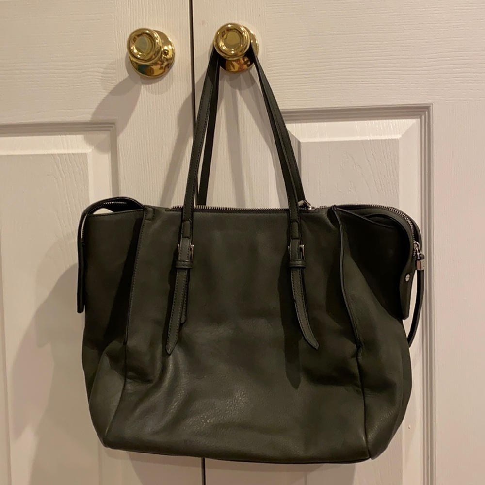 Brand new, no tags shoulder bag